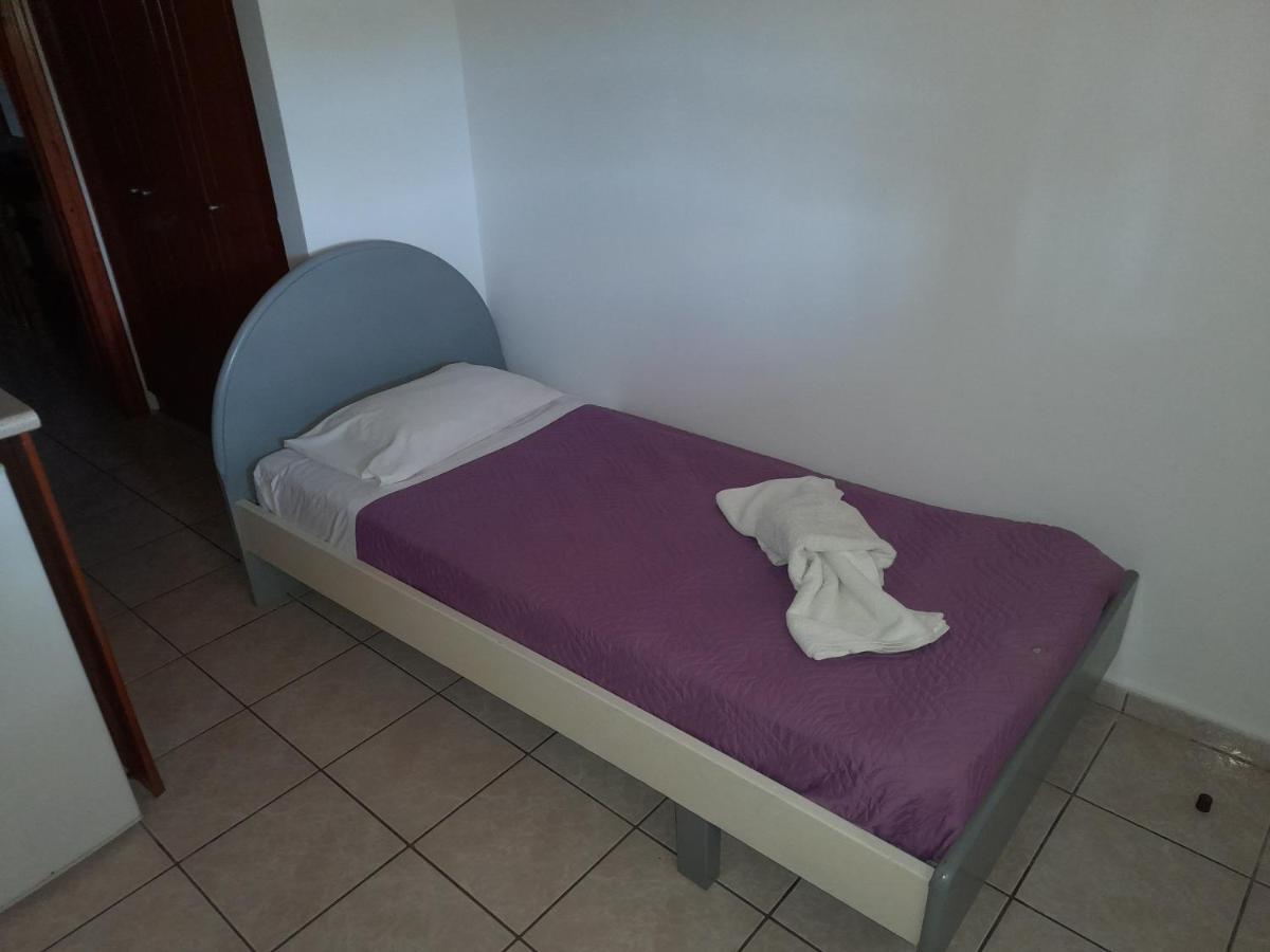 Aggeliki Apartments Сідарі Екстер'єр фото